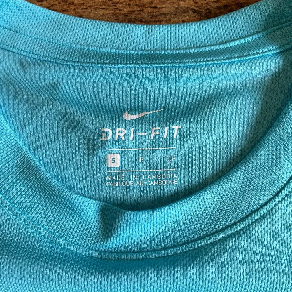 Nike Running Camp 2021 Turquoise T-Shirt Active Athletic Track Summer